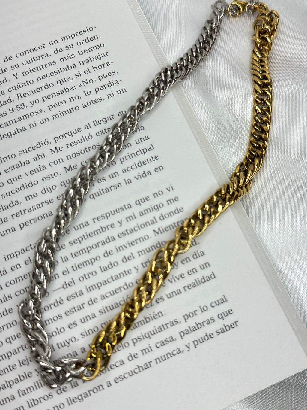 Bold Chain