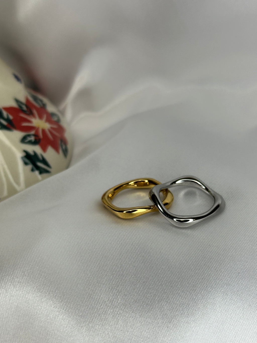 Oval Rings
